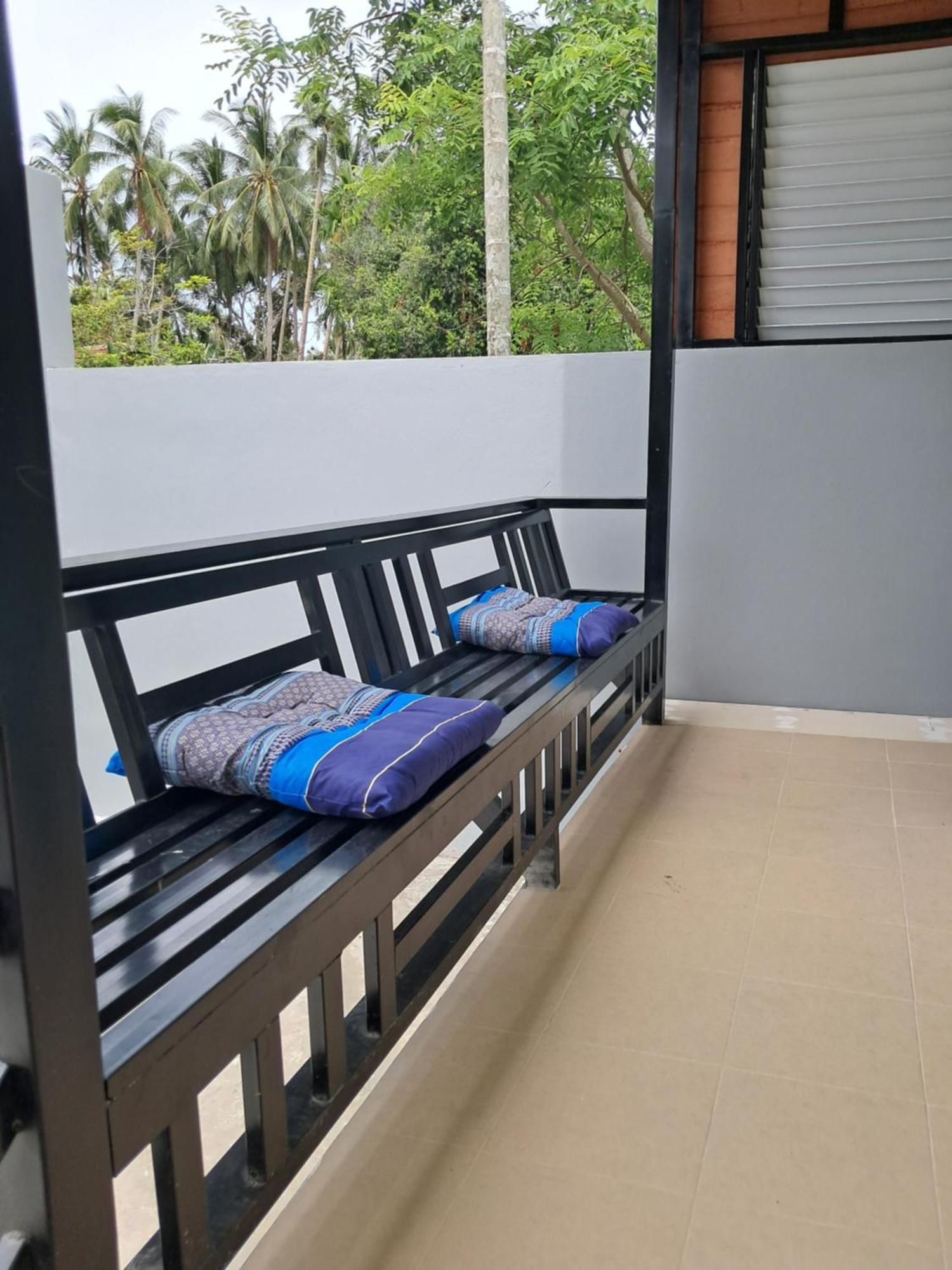 World Citizen Guesthouse Баан Тай Экстерьер фото
